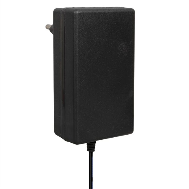 Weko WK-38601 18 Volt - 2 Amper 5.5*2.5 Mm Uçlu Yerli Üretim Priz Tipi Adaptör
