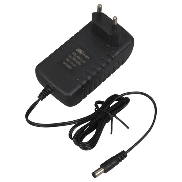Weko WK-38606 Yerli Üretim 12.6 Volt - 3 Amper 5.5*2.5 Mm Uçlu Ledli Priz Tipi Şarj Adaptörü